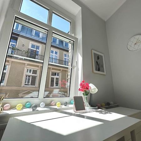 Mmrent Shadow Room Гданськ Екстер'єр фото